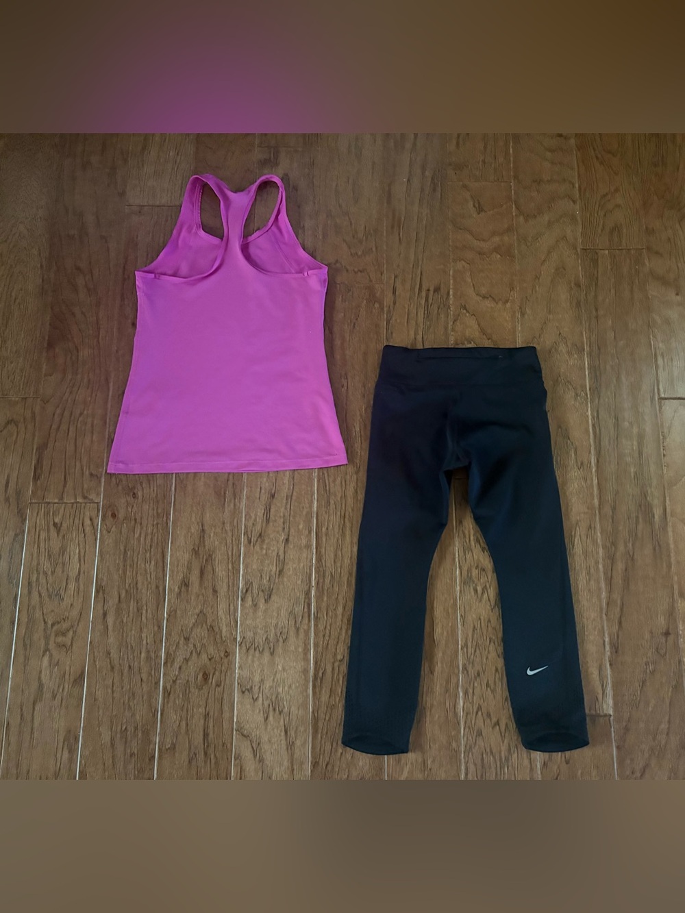 Nike Epic Lux Crop Running Leggings And Racerback Logo Tank Top Lot Size XS - Picture 2 of 15